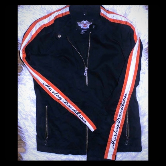 Harley-Davidson Jackets & Blazers - Harley Davidson Jacket 🔥🖤 - Size Medium !